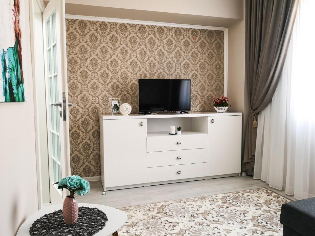 Yns Apartaments Iasi Exterior photo