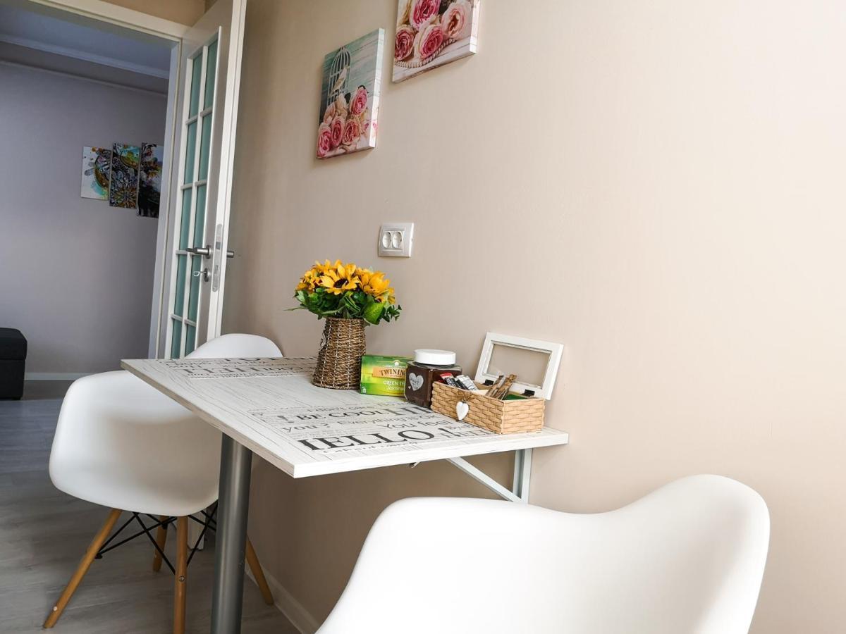 Yns Apartaments Iasi Exterior photo