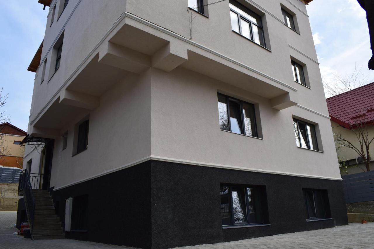 Yns Apartaments Iasi Exterior photo