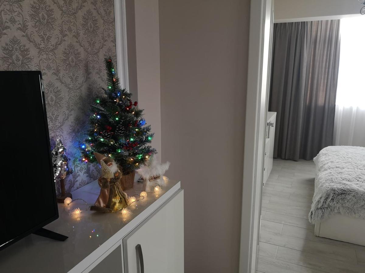 Yns Apartaments Iasi Exterior photo